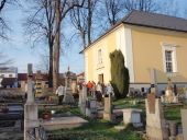 Evangelický kostel a hřbitov v K